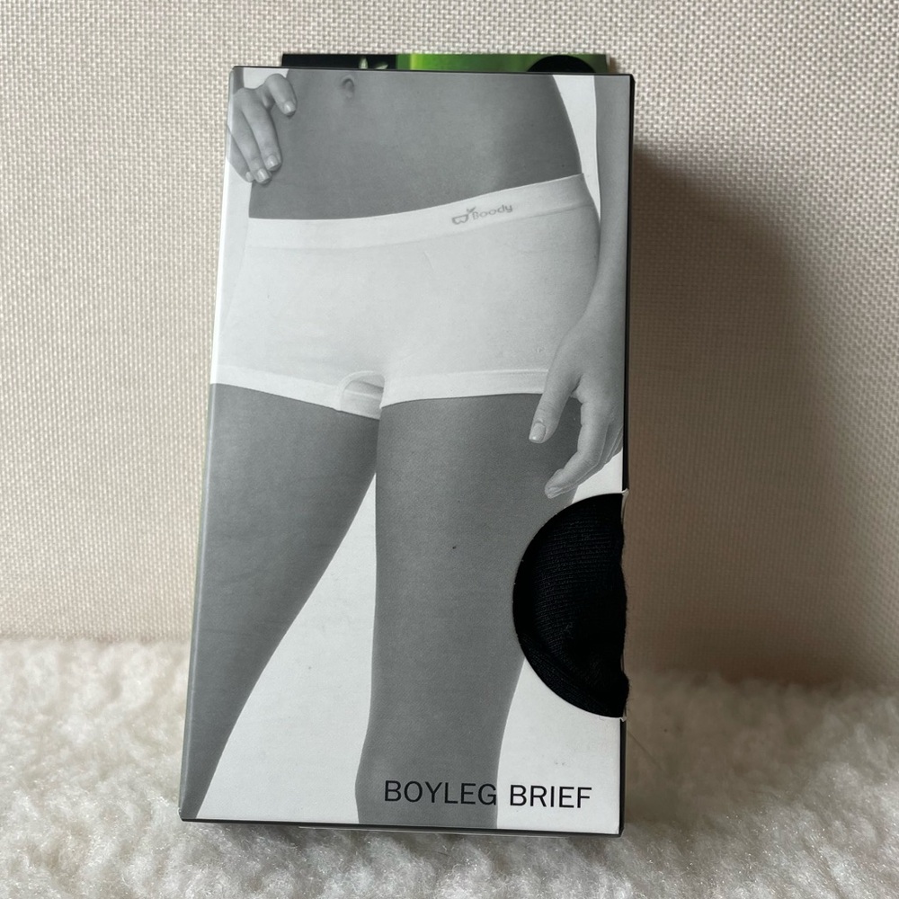 🇦🇺 NIB Black boy leg brief by Boody - last pair!